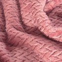 Ciepły i puchaty koc CINDY 170x210 cm kolor różowy