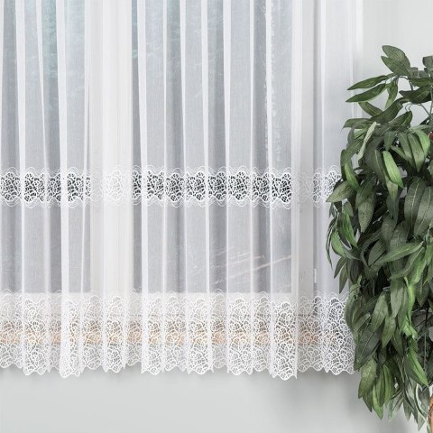 Firanka z aplikacją ze wzorem pasowym, wysokość 175cm, kolor 001 biały z błyskiem 009154/000/001/000175/1