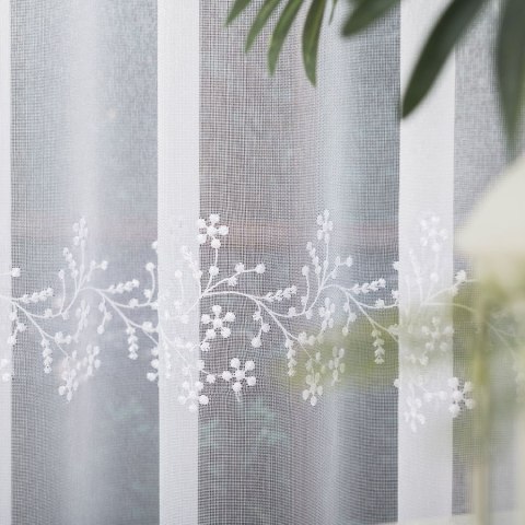 Firanka z aplikacją ze wzorem pasowym, wysokość 280cm, kolor 001 biały 112719/000/001/000280/1