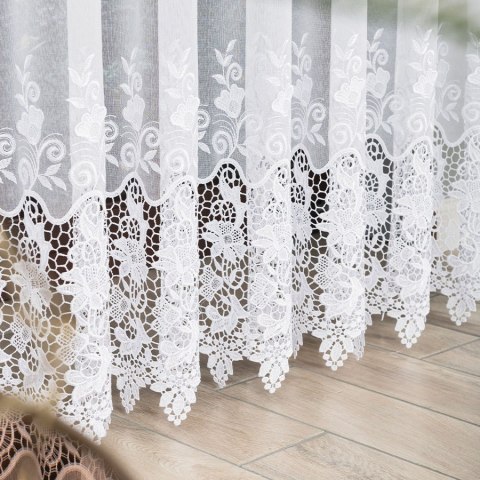 Firanka z aplikacją ze wzorem pasowym na markizecie, wysokość 250cm, kolor 001 biały 122625/433/001/000250/1 Firanka z aplikacją ze wzorem pasowym na markizecie, wysokość 250cm, kolor 001 biały 122625/433/001/000250/1
