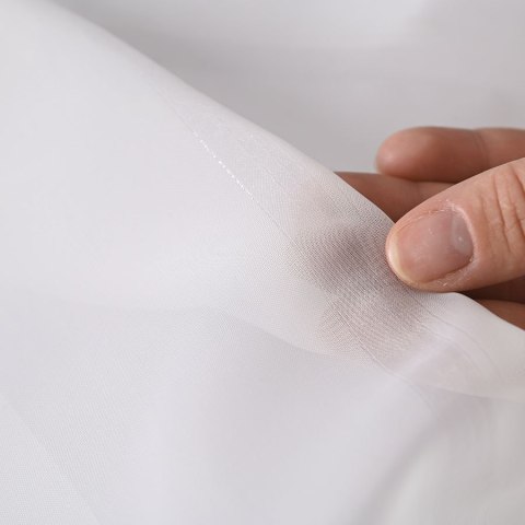 LIWIA Firanka z ołowianką, wysokość 300cm, kolor 001 biały z błyszczącą nitką 030320/OLO/001/000300/1 LIWIA Firanka z ołowianką, wysokość 300cm, kolor 001 biały z błyszczącą nitką 030320/OLO/001/000300/1