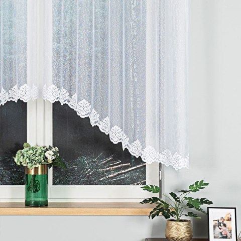 ŻAKLINA Firanka żakardowa odpasowana ze wzorem na samym dole, szerokość 300 x wysokość 140cm, kolor 001 biały 023405/FOL/001/000 ŻAKLINA Firanka żakardowa odpasowana ze wzorem na samym dole, szerokość 300 x wysokość 140cm, kolor 001 biały 023405/FOL/001/000