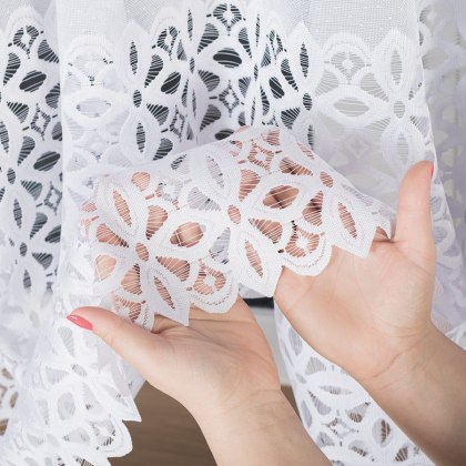 Firanka żakardowa na metry 018869 wysokość 180 cm kolor biały