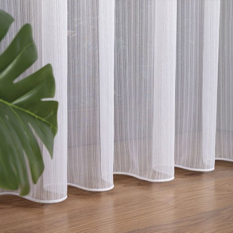 Firanka fantazyja ze srebną, błyszczącą nitką, wysokość 300cm, kolor 001 biały 001238/OLO/001/000300/1 Firanka fantazyja ze srebną, błyszczącą nitką, wysokość 300cm, kolor 001 biały 001238/OLO/001/000300/1