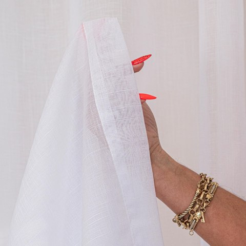 NALA Firana gotowa na przelotkach, szerokość 400cm x wysokość 250cm, kolor 001 biała 002022/ZGP/001/400250/1 NALA Firana gotowa na przelotkach, szerokość 400cm x wysokość 250cm, kolor 001 biała 002022/ZGP/001/400250/1