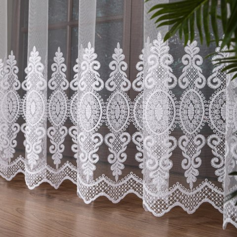 Firanka haftowana pasowa, wysokość 285cm, kolor 001 biały FH0018/020/001/000285/1