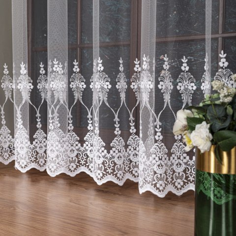 Firanka haftowana z samym dołem, wysokość 300cm, kolor 001 biały FH0036/020/001/000300/1