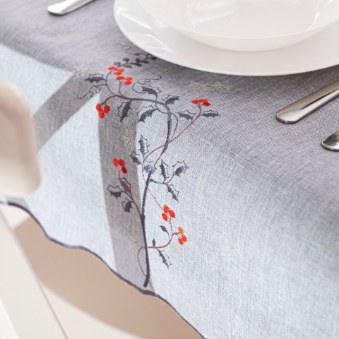 JARZĘBINOWY BLASK Obrus z haftem, szerokość 120cm x wysokość 160cm, kolor 007 szary 645310/KSP/007/120160/1