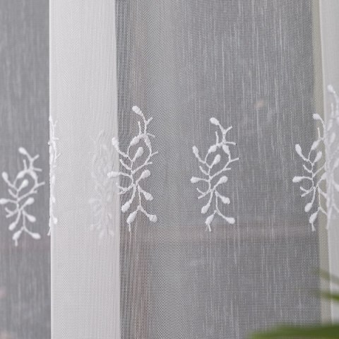 Firanka haftowana pasowa, wysokość 300cm, kolor 001 biały FH0043/768/001/000300/1