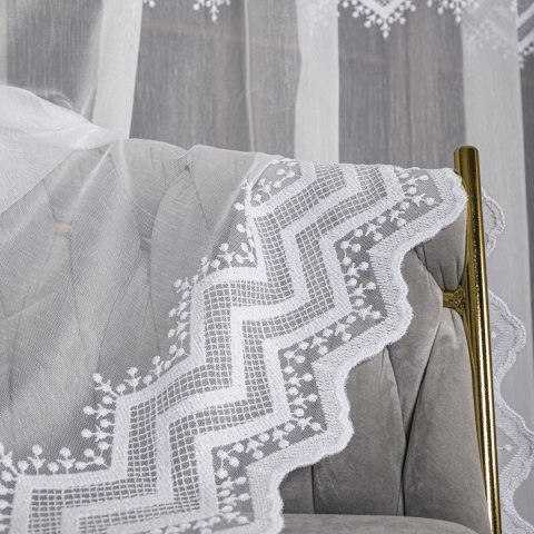 Firanka haftowana na metry FH0024 wysokość 285 cm kolor biały