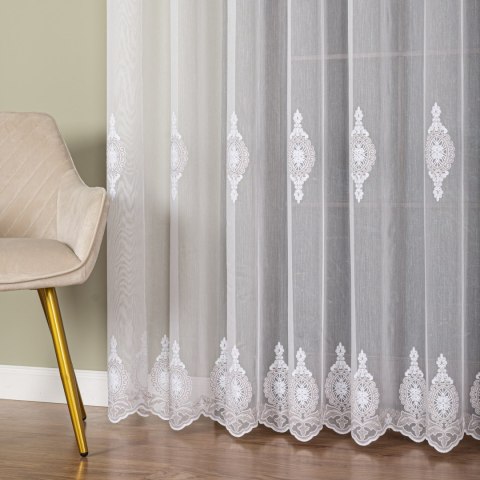 Firanka haftowana pasowa, wysokość 285cm, kolor 003 biały z beżowo-białą nicią FH0030/768/003/000285/1