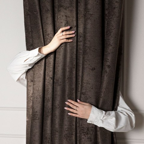 SOFT Zasłona gotowa na przelotkach, szerokość 140cm x wysokość 260cm, kolor 009 ciemny chłodny brązowy TD0035/ZGP/009/140260/1