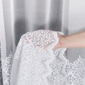 Firanka haftowana na markizecie ze wzorem pasowym, wysokość 250cm, kolor 001 biały 013464/433/001/000250/1