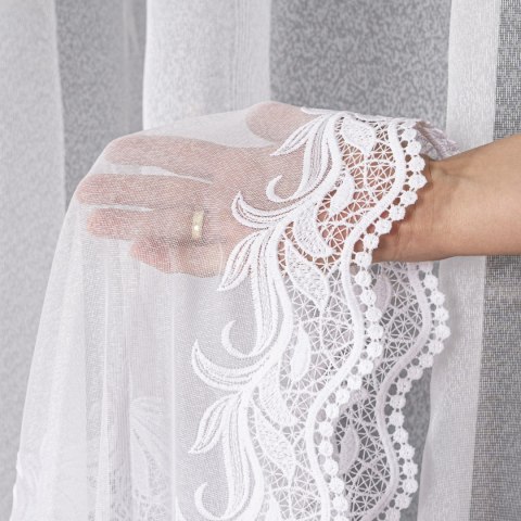 Firanka z aplikacją, wysokość 280cm, kolor 001 biały 113084/433/001/000280/1