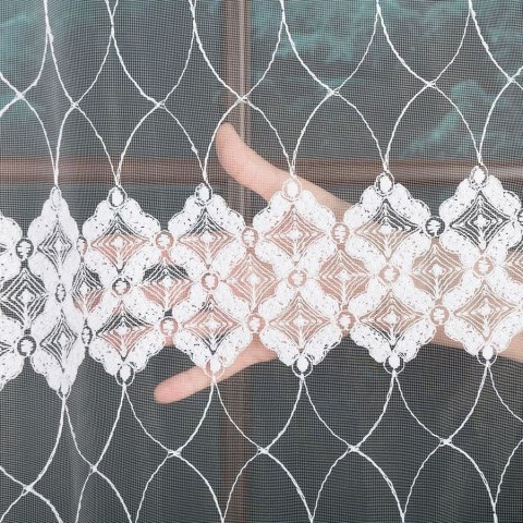 Firanka haftowana 810735 wysokość 280 cm kolor biały Firanka haftowana 810735 wysokość 280 cm kolor biały