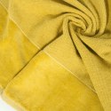 Ręcznik z welurową bordiurą LUCY 30x50 cm kolor musztardowy