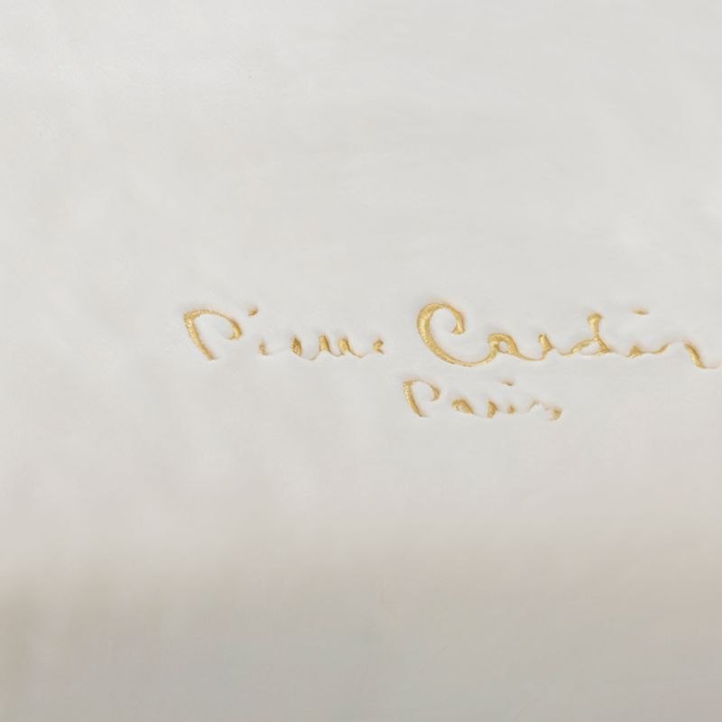 Ekskluzywny koc Pierre Cardin CLARA 160x240 cm kolor kremowy